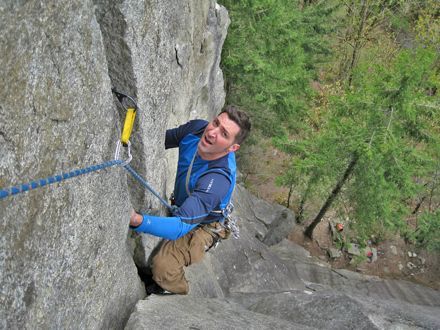 alpinerack's profile picture. I like rock