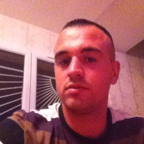 RegisComin's profile picture. 