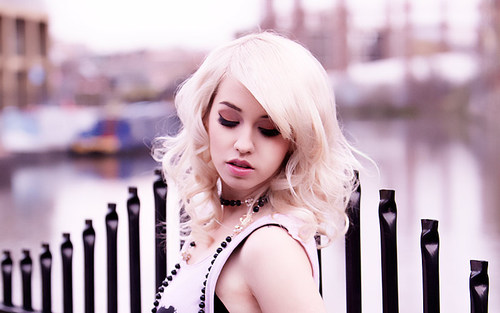 cocolloydarmy's profile picture. a fanpage for the amazing @cocolloydmusic