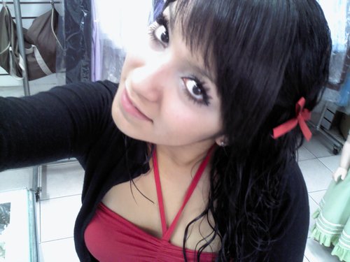 sOy zeez amO laz fieztaz,bailar,cantar,hablar ziempre,miz amigOz,odiiO laz hipOcreziaz zi erez azi abrete! zinO hablame.. zOi bna Onda :D