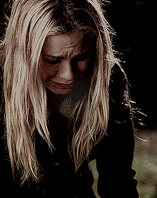 MissStackhouse_'s profile picture. Just plain Sookie. #RP