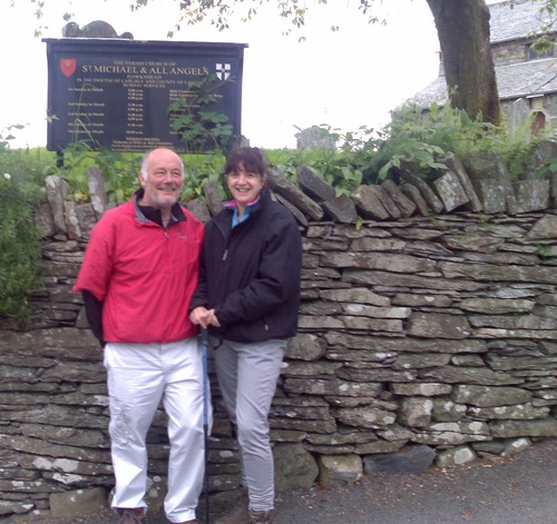Sandra & Pete to trek 106 miles from shores of Windermere to St Michaels Hospice Harrogate.Sponsor us at www,http://t.co/giwu7VBaSU 15 - 22 July 2012