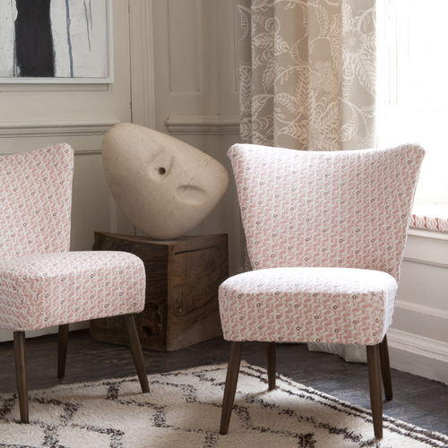 Designers and printers of our own range of great british fabrics. based in Gloucestershire we can print bespoke patterns for you.
