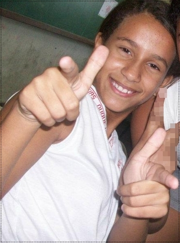 Linda, 11anos, Chocolate, V.I.R.G.I.N.I.A.N.A. , Saantos♥ #AmoFunk , @Njr92 , Namorada do #Matheus...  02beeijos;*