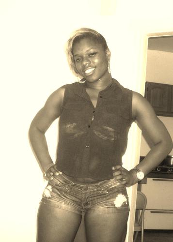 Im the best to ever do it BITCHHH n u the best at never doin SHITTTT :-)