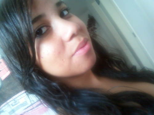 sou tocavel*; sou intocavel*;sou erro*;sou verdade*;sou dona da minha personalidade*;  aprendi q são pequenos acontecimentos diarios q tornam a vida espetacula