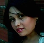 Aquariana, 21 anos, alegre, amiga, gosto muito de uma farra com as amigas, tentado realizar meus sonhos e sempre apaixonada S2. Adoro cozinhar