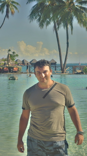 outline909's profile picture. Avid THFC fan, and Brooklyngem's top yido. Stylezeitgester, Football + Techno guru.