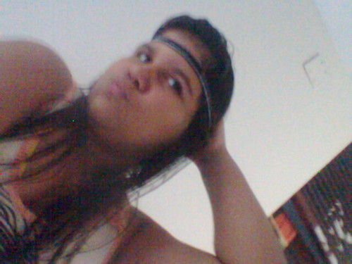 garota solitaria  mais nunca sozinha  sou guerrera  sou do mundo ,.;?