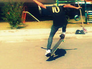 Skate,Violão e Amigos ... Mais nada champz :D