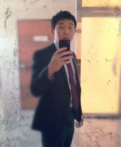안녕하세요! 루나소프트 이용수입니다! 카카오톡 게임을 만드는 벤처 기업입니다. 현재 두 번째 카카오톡 게임을 런칭하기 위해 준비중입니다^^