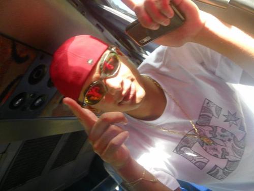 MK XAVIER
Q.D.M