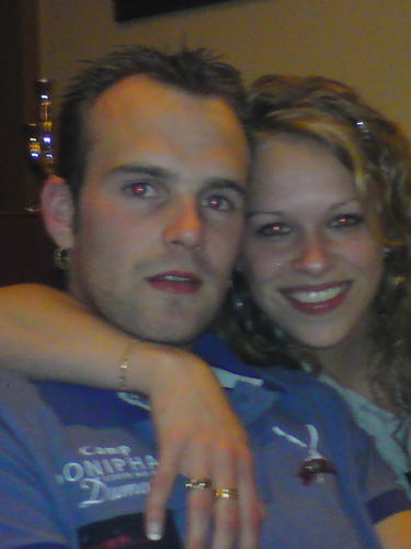 Getrouwd met cornelis en moeder van een heerlijk knulletjen en een lekkere meid.