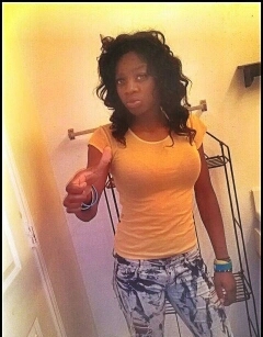 -its me and my twiinn@MMCJOE_SISTER aginst the world enough said so stop peepin &hit that follow button i follow back...sometimes