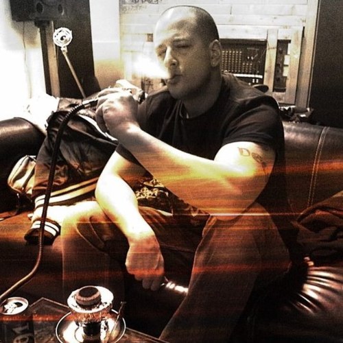 Decs_AKA_LeChef's profile picture. Je suis Old School mais pas trop con.. Enfin ça dépend qui est en face..