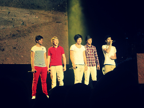 Sweet Directioners: Aqui podras saber muchas cosas sobre one direction, incluye facs imagenes etc cualquer duda conmigo OWNER: Anonimo