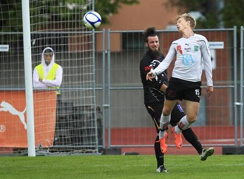 Pdaja's profile picture. :-$