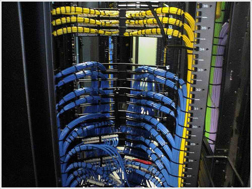 http://t.co/wMNaZ3hT0Z - Website Hosting powered by Varnish