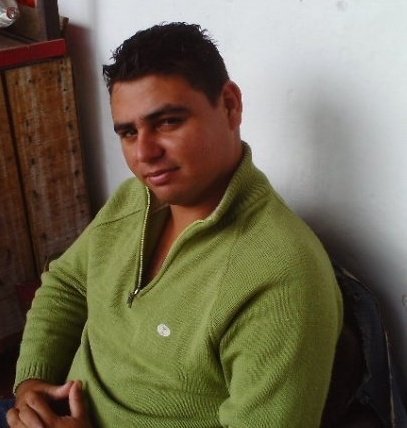 HIJO-HERMANO-PADRE-ESPOSO-AMIGO--MUSICO-COCINERO-COLOMBOVENEZOLANO Tengo determinada una meta y construiré la autopista para llegar a ella...