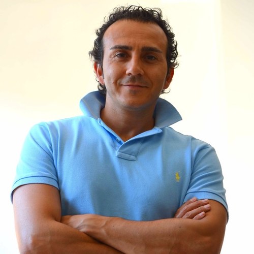 ozgurstyle's profile picture. Mekteb-i Mülkiye, Galatasaray, Deniz Asigi, Huge London fan, Spor ve Müziksever, Fena halde Aslanim ama her seyden onemlisi Talya'nin Babasiyim