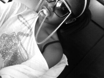 Follow Me Andd I'll Follow Back ! #$inglee ! #Follow My Bishh @Lil_Savage_Cuh !