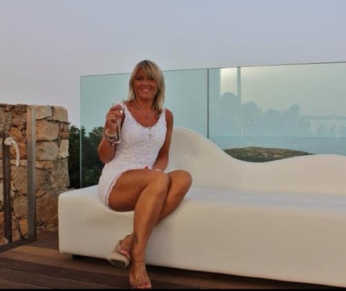 papparazzi1979's profile picture. 