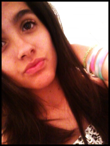 Minha Chata,Minha Feia,Minha Retardada,Minha boba,Me irrita, Maiis só minha ook'    @_marycasttro aq'     Seguee aew!