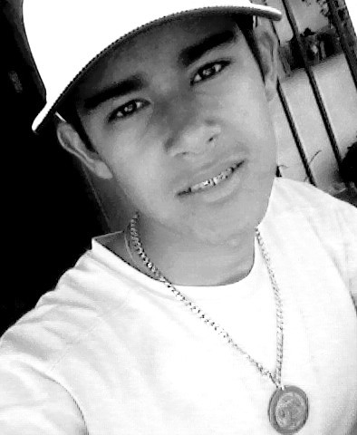 _V , SOU O @JU_KALLAMASTERS. ! , SEGUE AI PRA SABER . ! #FOLLOW-ME ! #SOOLTEIROO . '
