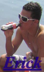 Erick dreer
@cabecaerick_ itanhaém
erick dreer, 18 anos,
 louco por jesus-internet, e amo adorar a meu deus vivo que pode todas as coisas:D
