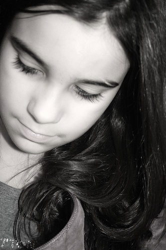 Prazer #SouHeloisa uma menina chata, irritante, preguiçosa, mais além de tudo, sou gente boa .  Melhor amiga da @CahSants_  sim sou eo aqqi u.u ♥