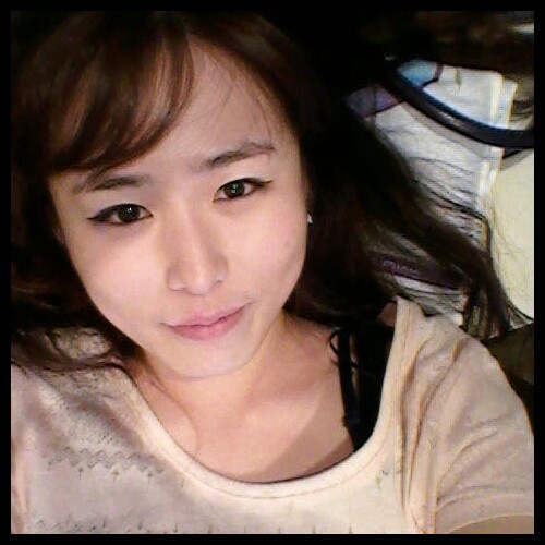 wjstus's profile picture. 불어와 심리학.
Qu'est-ce que s'up?