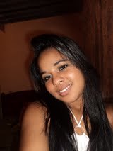 eu amo musicas.. gosto de dançar...
e sou caseira .. adoro fazer n ovas amizades....