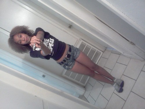 Im DaiDai | taken ^_^| i love my twin @iBlowHoneyKush & big sister @sickestw_trill & my twifey @_xoxoshantinell | there my heart|FOLLOW US !