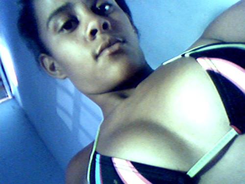 meu amor ♥ haha, por você eu faço cada coisa que só eu sei, quase fiquei presa no portão por vs e você ainda olh