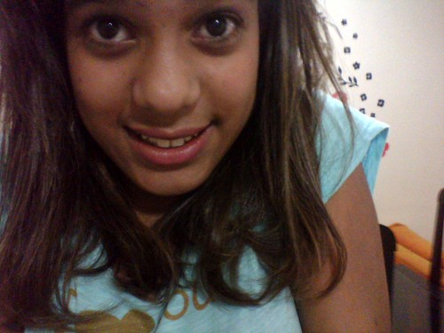 Hello babys , sou feliz , do meu jeito acho ruim , vai lá no meu @ e menciona amore rs fedidas [ @dudinhasouzaa @rapgonzaga ] forte abraço pros inimigos ai ((:
