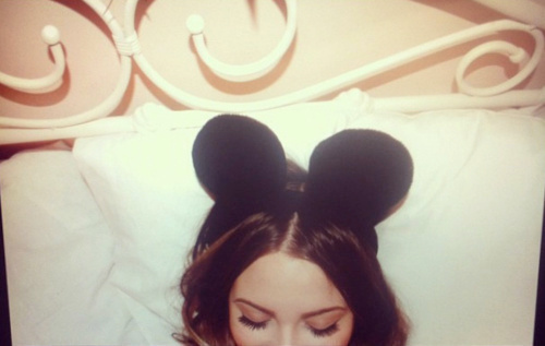 thestylishminor's profile picture. Unless there is diamonds involved, I have no interest.