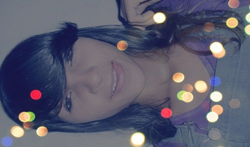 oi ? sou a beti *-* , skatista ♥.♥ , amo moletons maiores que eu ,sou ciumenta, amo dormir, sorrisos e skates me atraem :)