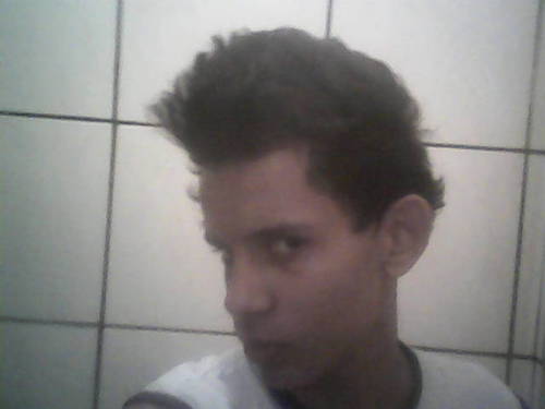 Franck95s's profile picture. e so vc me seguir que eu te sigo de volta!!!