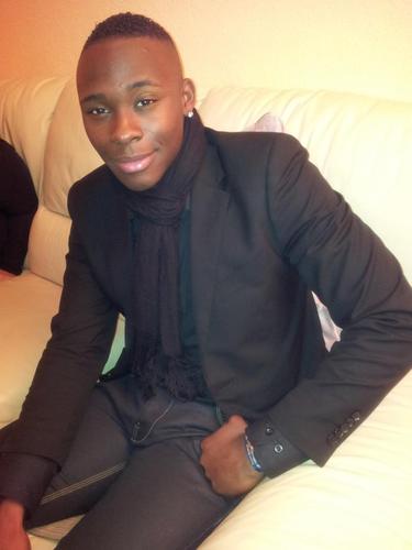 Toekiiboyy's profile picture. Just want to see a few millions before i die.