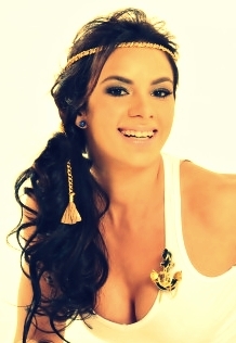 Fã Clube feito para homenagear a diva @hannahvanessa

http://t.co/p7Ta7dPQsO