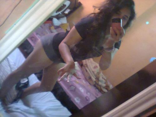 ,, ' Quem diSse quE seR merCenaRia &* gosTar de dinHeiro é seR piRanHa ?* ♫♪ ' MinHa faCção é JesUs !*