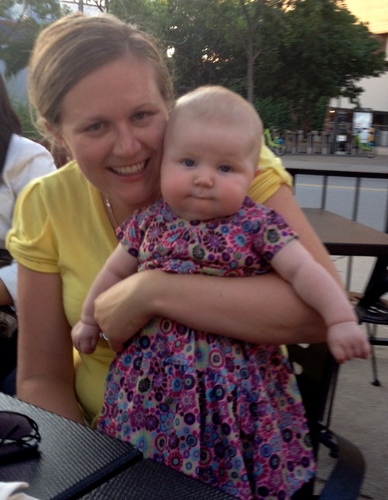 New mama, PR pro and budding seamstress, sharing posts on parenthood, kiddos and crafts.