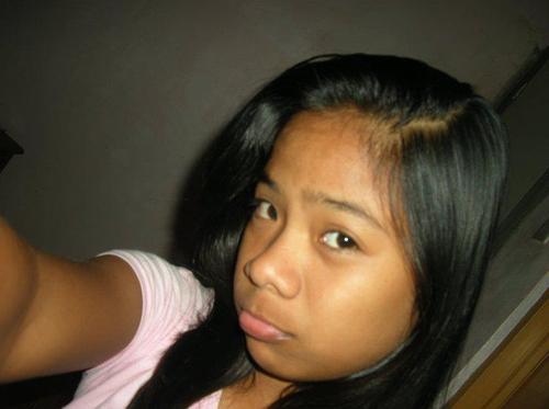 hey:-) im Rachelle Abagat :)
JUDGE ME!! :)