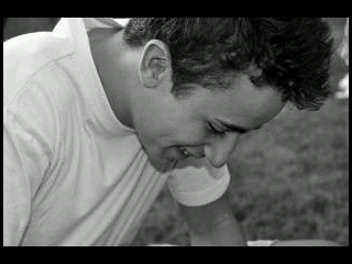 iMasriera20's profile picture. 