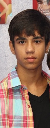 Sou ,Maike Antunes Pereira Laia , da edição (Colírios Capricho)
15 anos ,torcedor do São Paulo ,e fan de uma das melhores bandas do mundo Charlie Brown Jr.