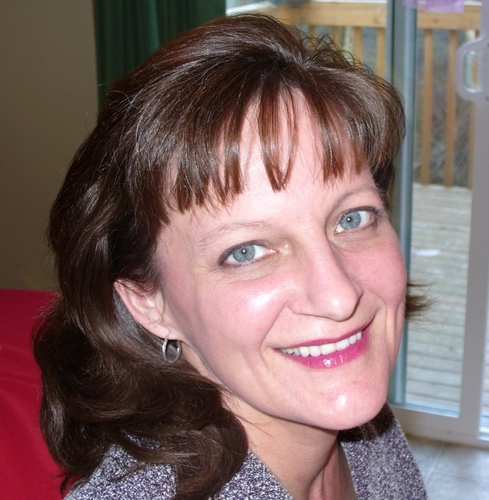 Wife of 1, Mom of 3, Sister of 2, Daughter of 2 - all while running a home business! Crazy & Chaotic & What I Learn(ed) Along The Way!
