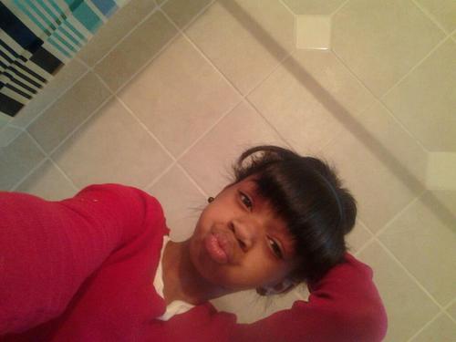 Follow Mhe I follow Bacqk