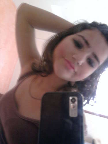 EllinhaLeticia's profile picture. 