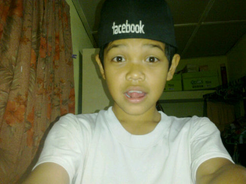 fahmidanial2's profile picture. hye my name fahmi.i am 13 yearsold i single