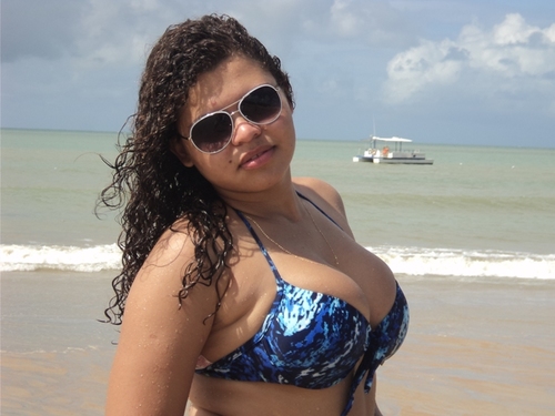 A Garotinha da mamãe que cresceu, a menina que ainda tem a inoscencia nos olhos, ou talvez a mulher que tem atitudes inaceitaveis...